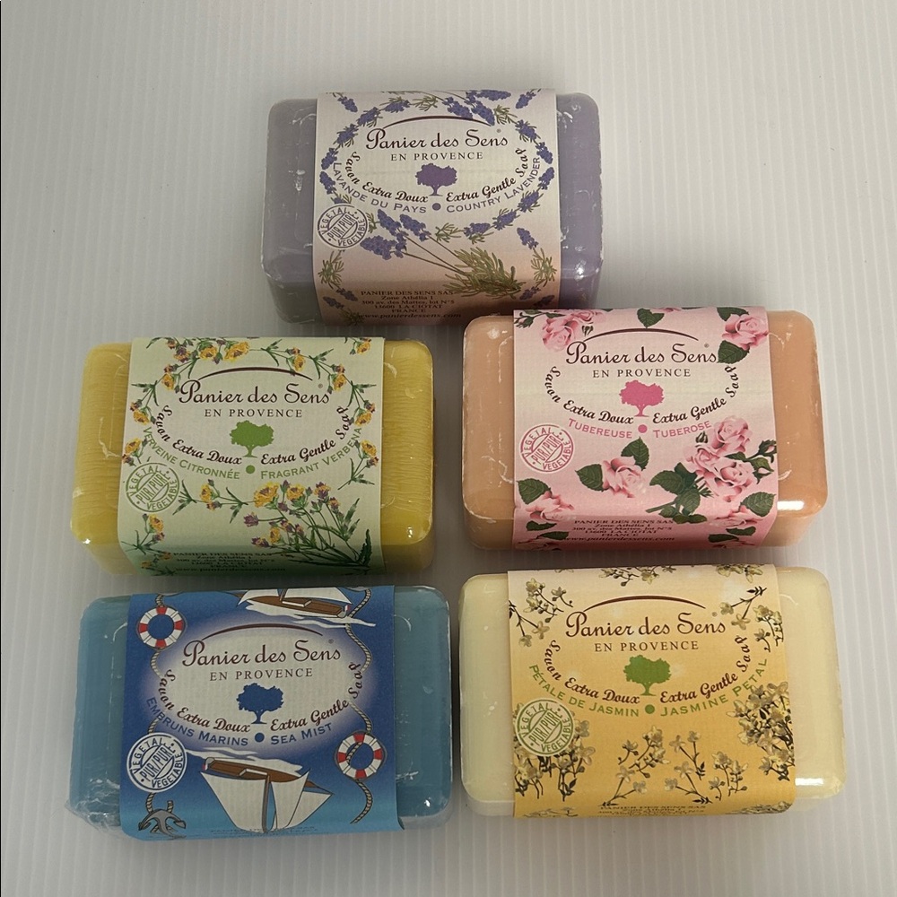 Panier des Sens NWOT Sealed Set of 5 French Handcrafted Perfumed 7oz Each Soaps